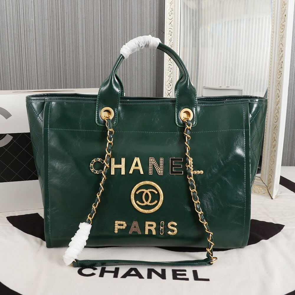 CHANEL LARGE DEAUVILLE TOTE
