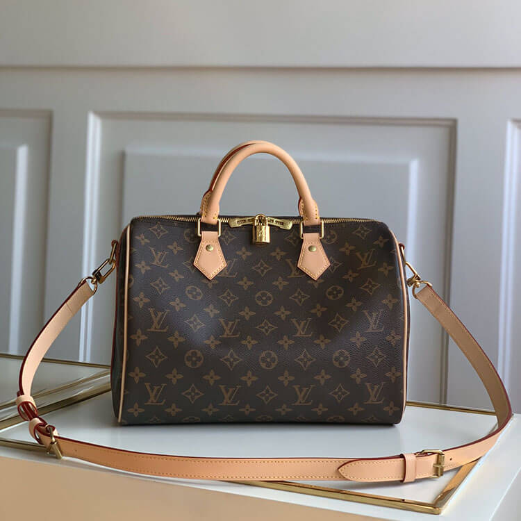 SMALL DIOR KEY BAG