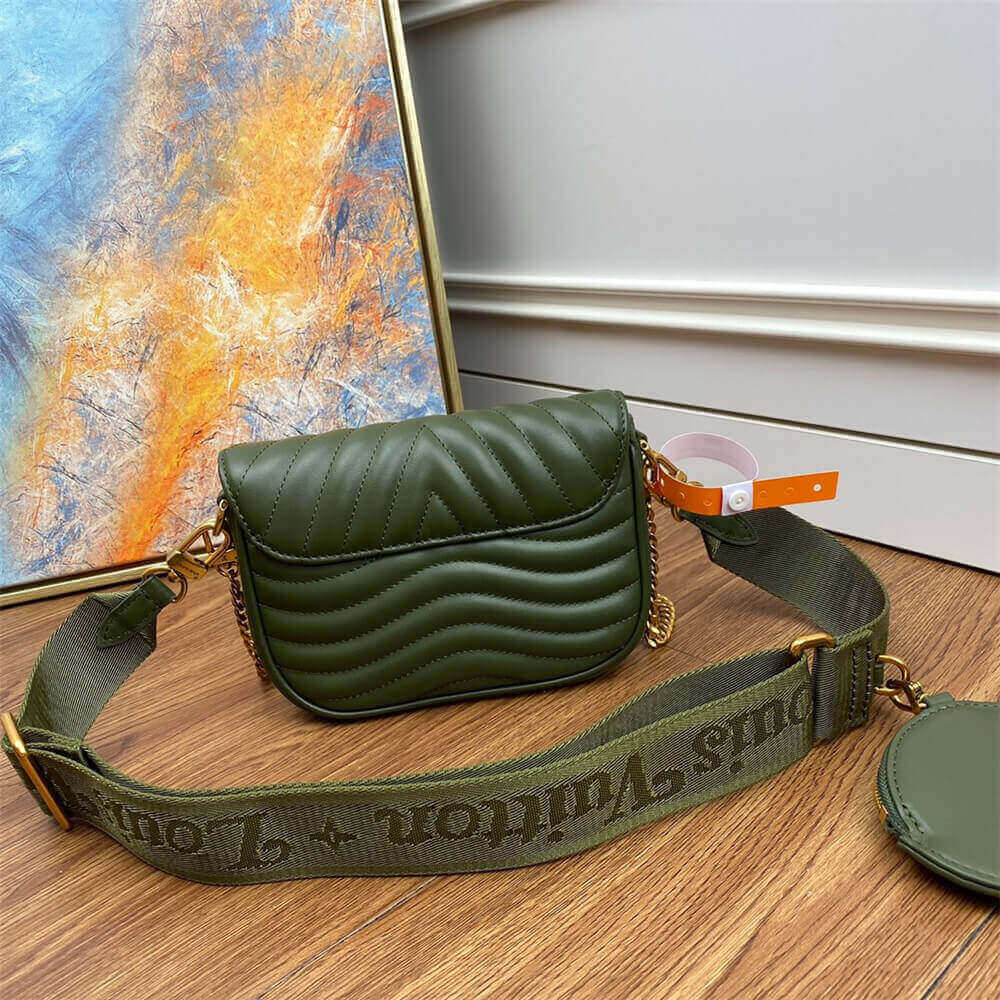 MEDIUM DIOR KEY BAG