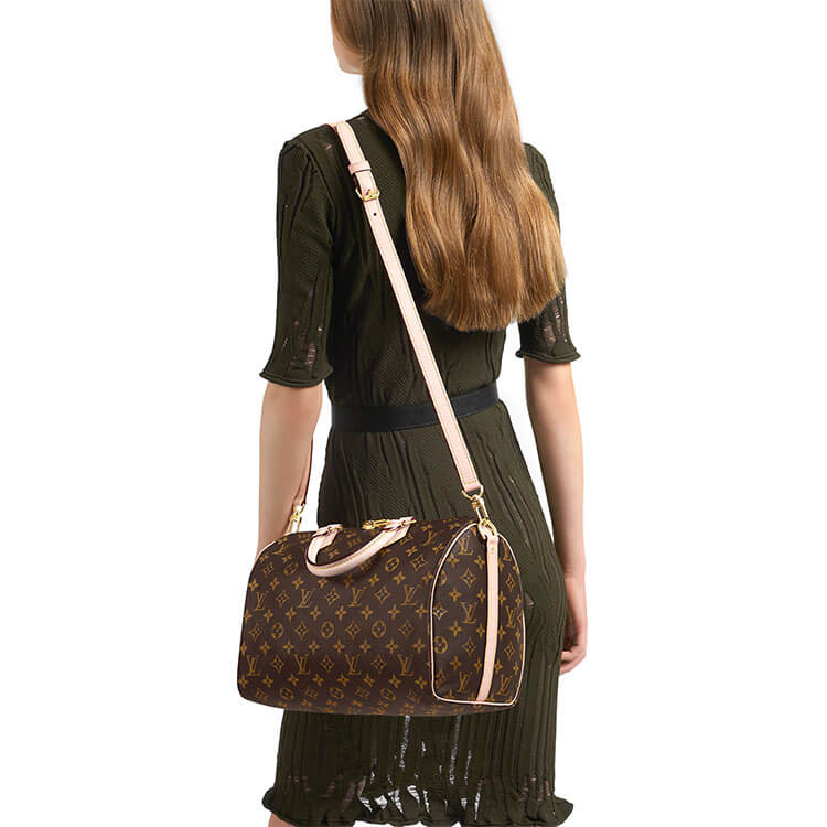 SMALL DIOR KEY BAG