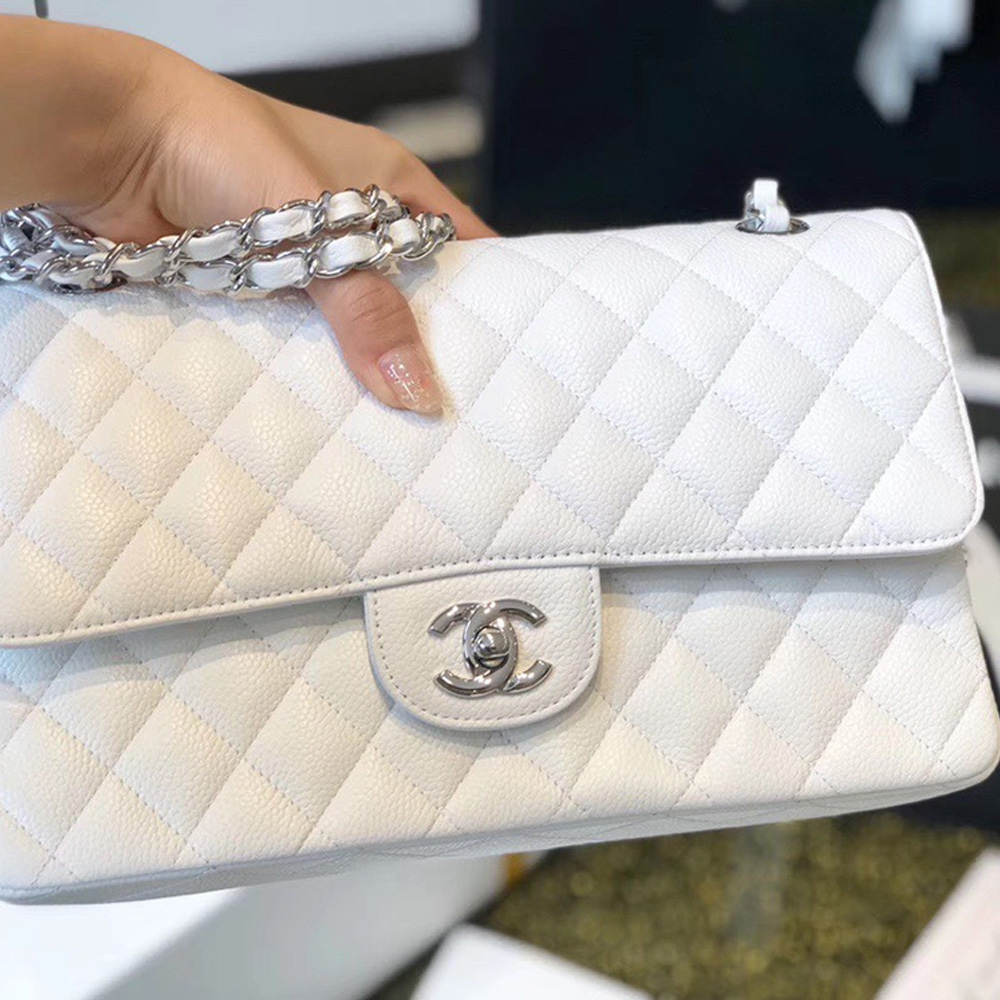 Chanel SMALL FLAP BAG