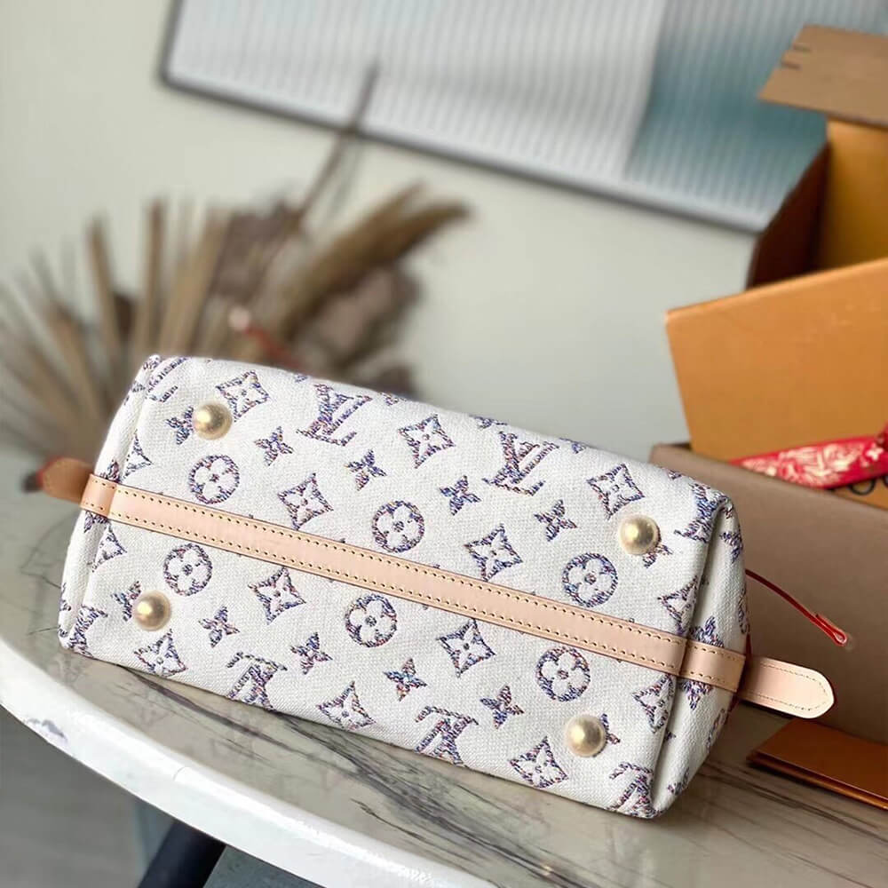 LV Low Key Hobo MM