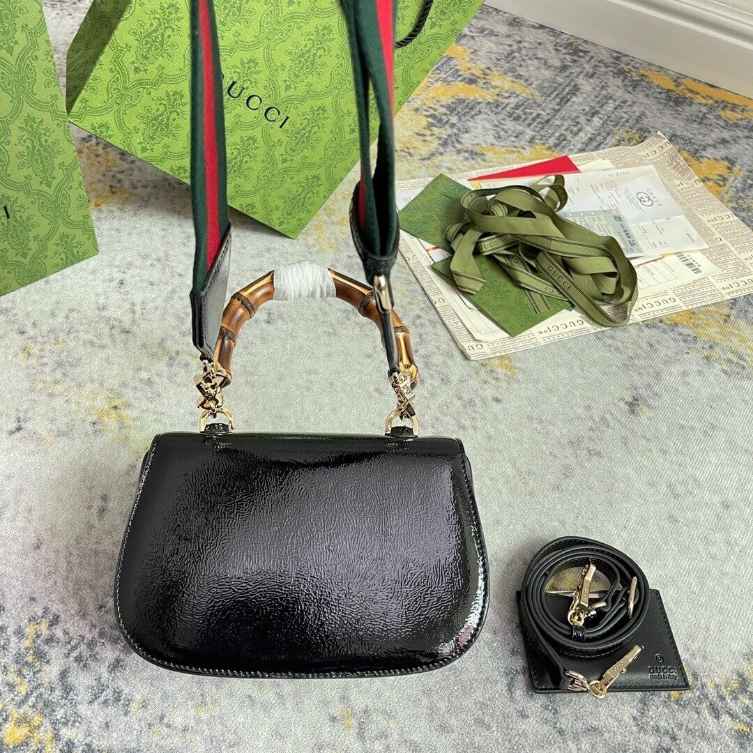 LV Liv Pochette