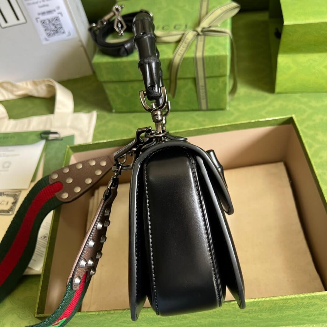 LV Speedy Bandouliere 25