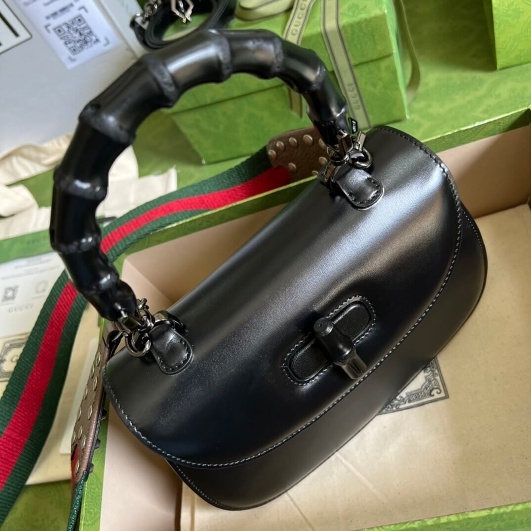 LV Speedy Bandouliere 25