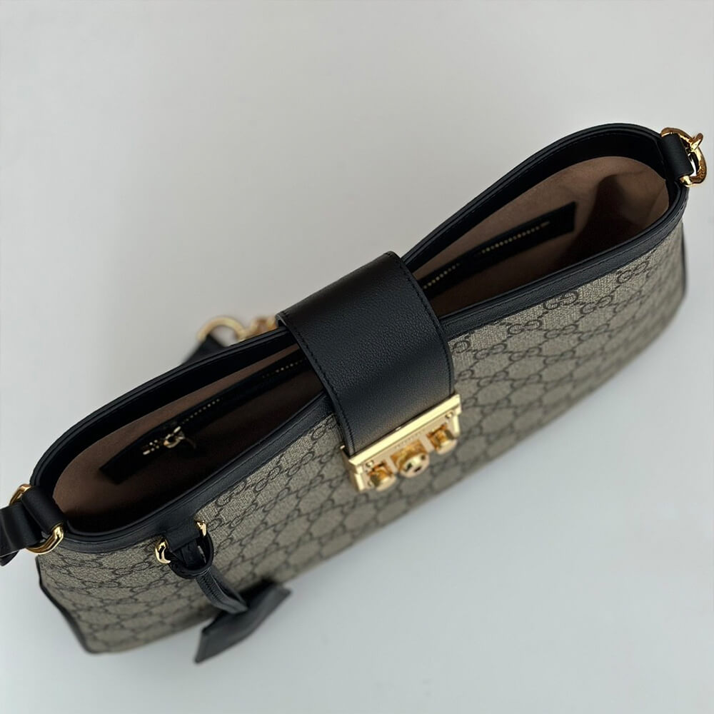 G*u*i diana medium shoulder bag