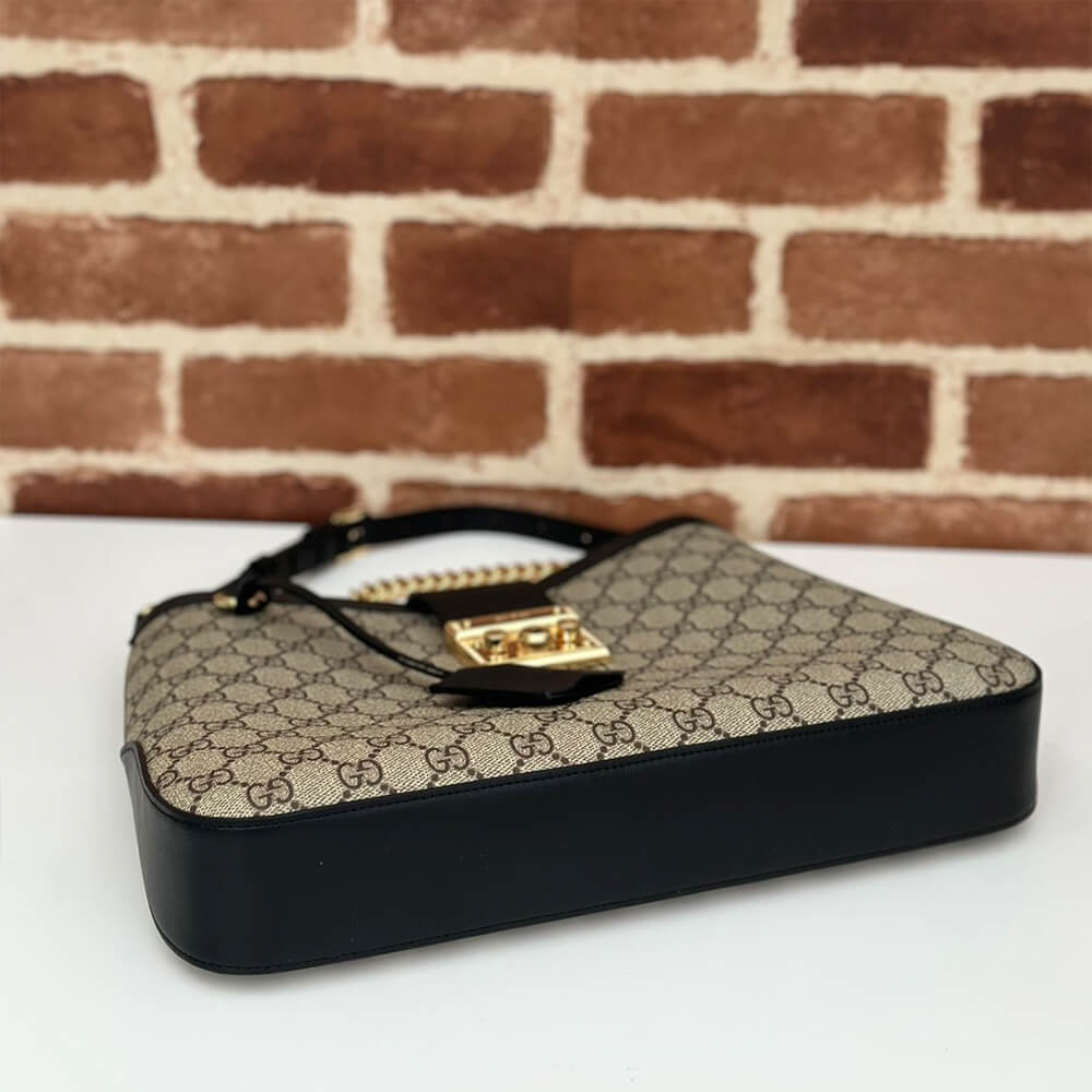 G*u*i diana medium shoulder bag