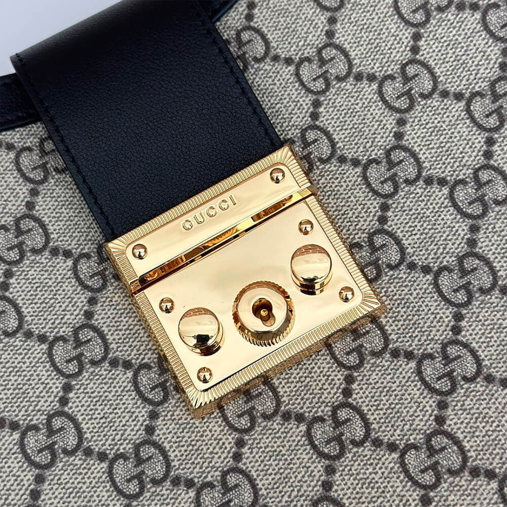 G*u*i diana medium shoulder bag