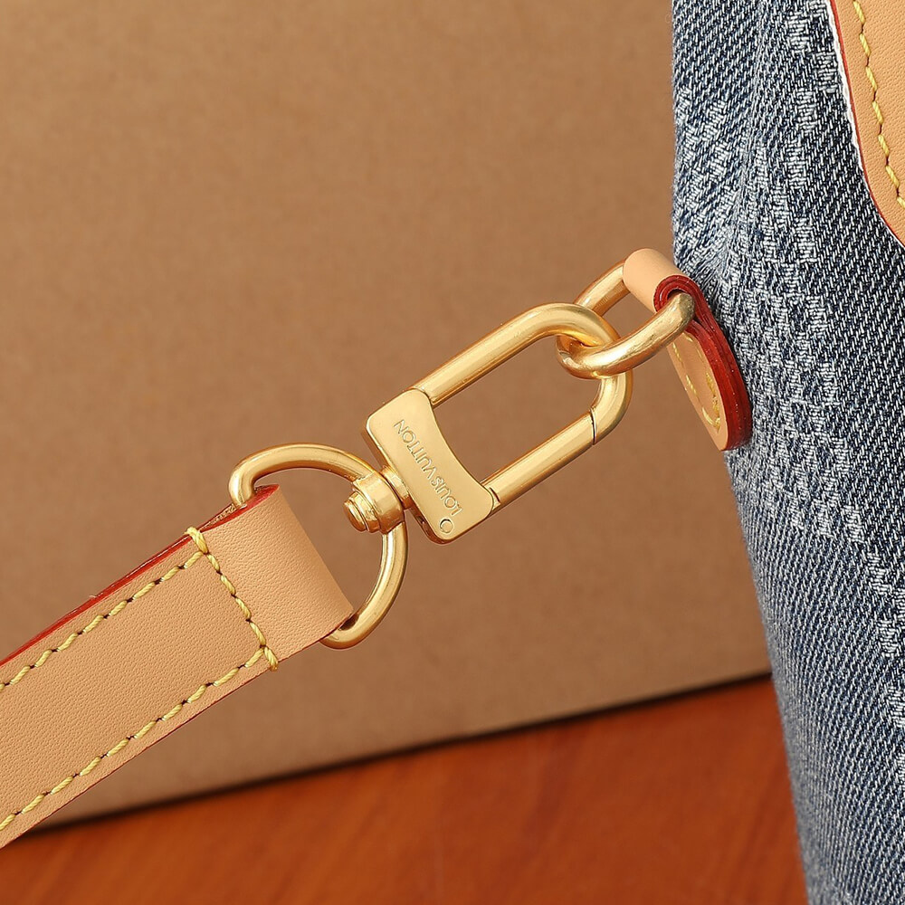 G*u*i padlock gg medium shoulder bag