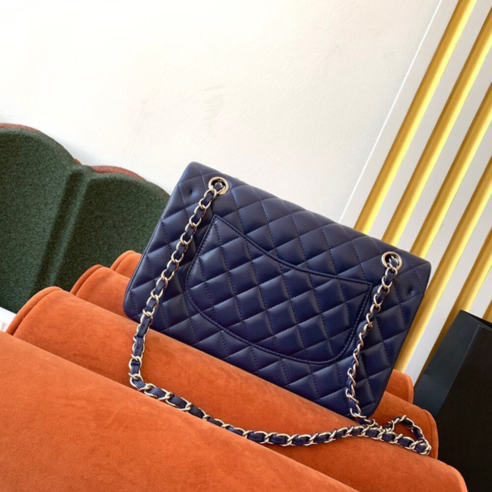 CHANEL 22 HANDBAG(high-end grade)
