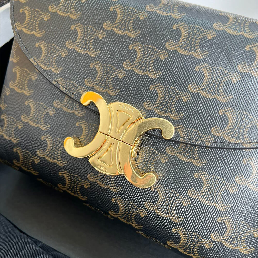 CHANEL CLASSIC 11.12 HANDBAG(high-end grade)