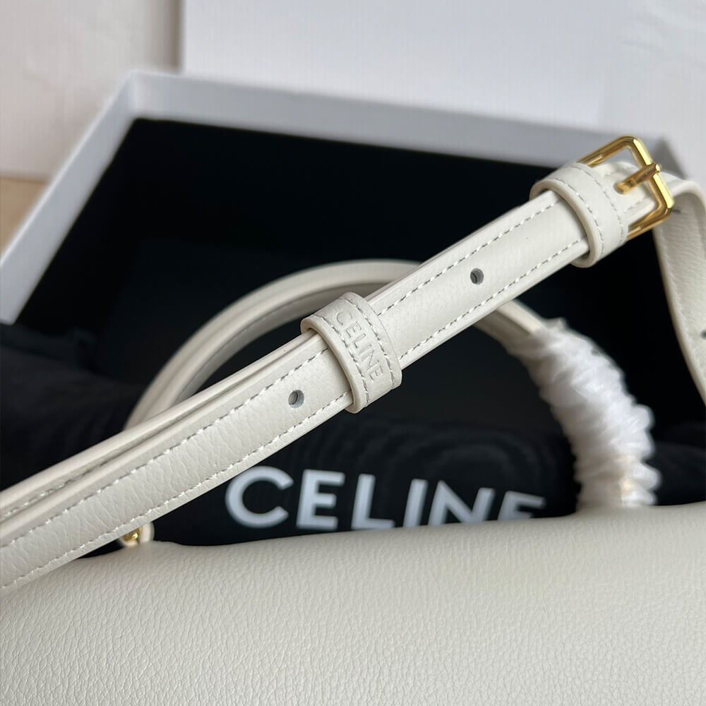 CHANEL CLASSIC 11.12 HANDBAG(high-end grade)