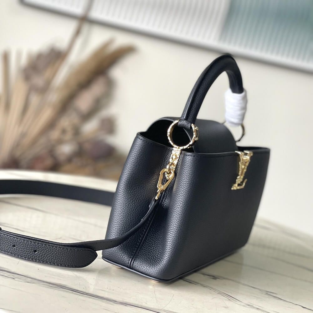 PRADA NEW Medium Prada Galleria Saffiano leather bag(high-end grade)