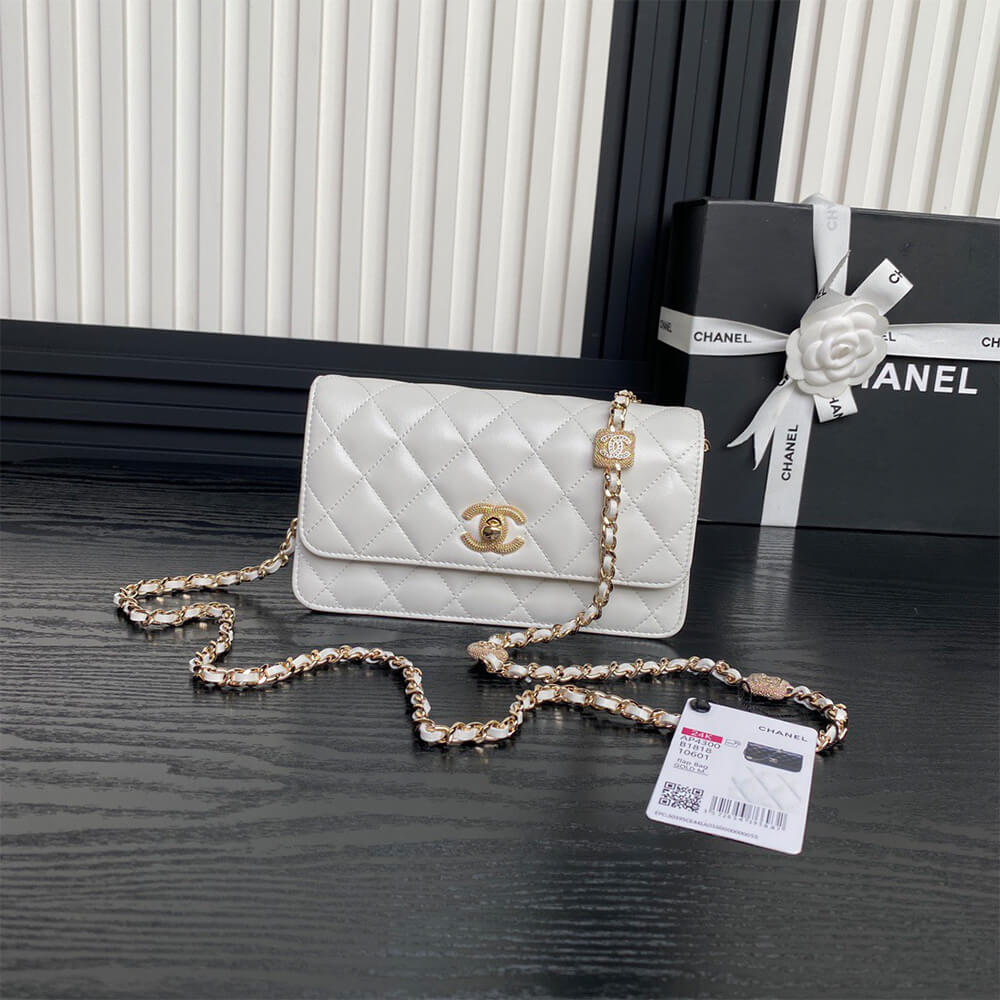 CHANEL Clutch With Chain(HIGH-END GRADE)