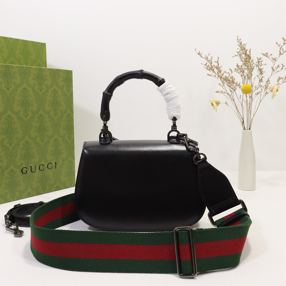 G*u*i bamboo 1947 medium top handle bag(tax-free grade)