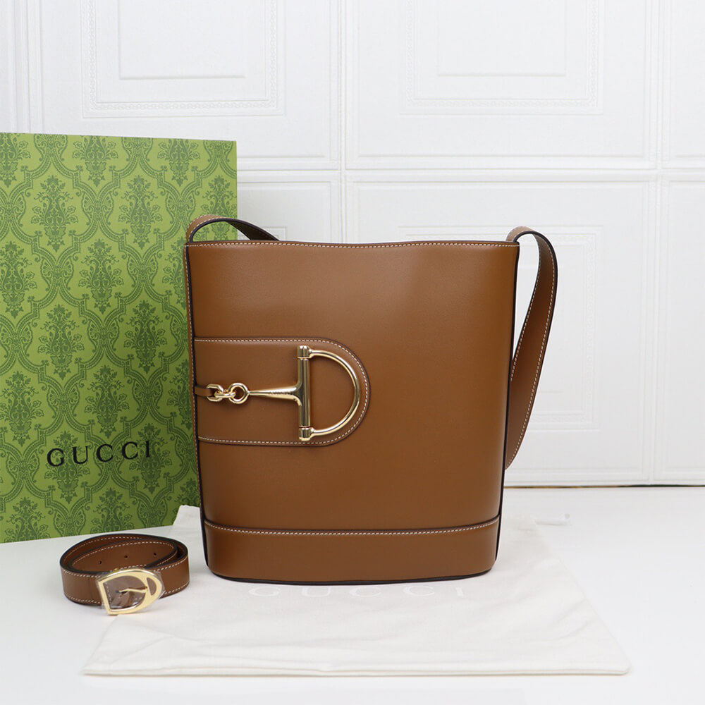 G*u*i 73 small bucket bag