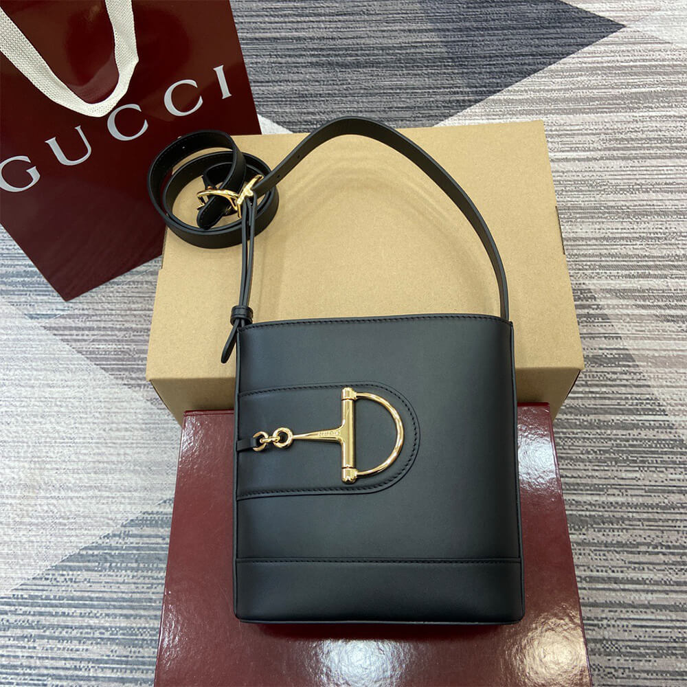 G*u*i 73 mini bucket bag