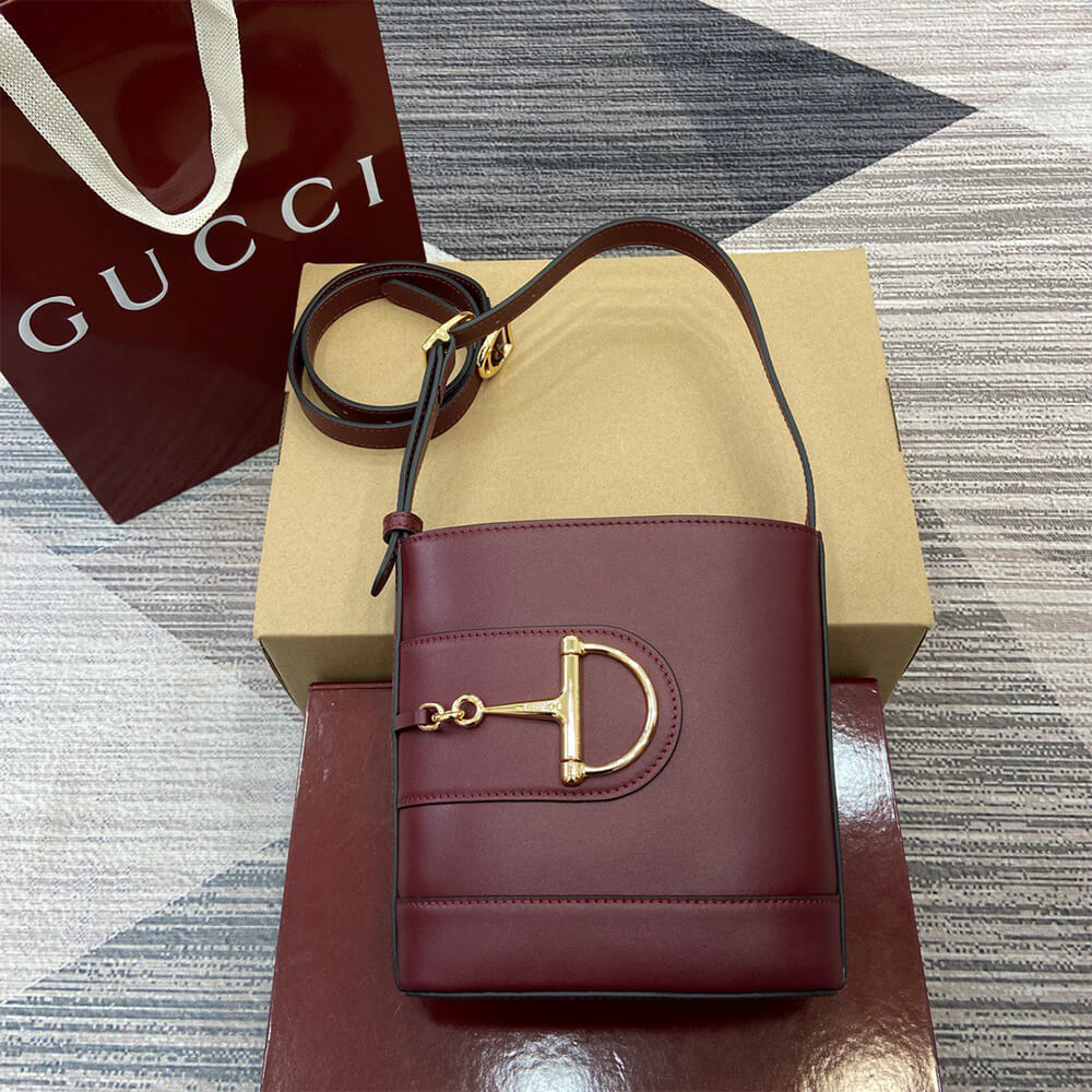 G*u*i 73 mini bucket bag