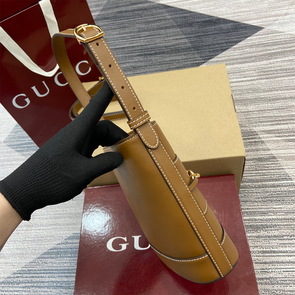 G*u*i 73 mini bucket bag