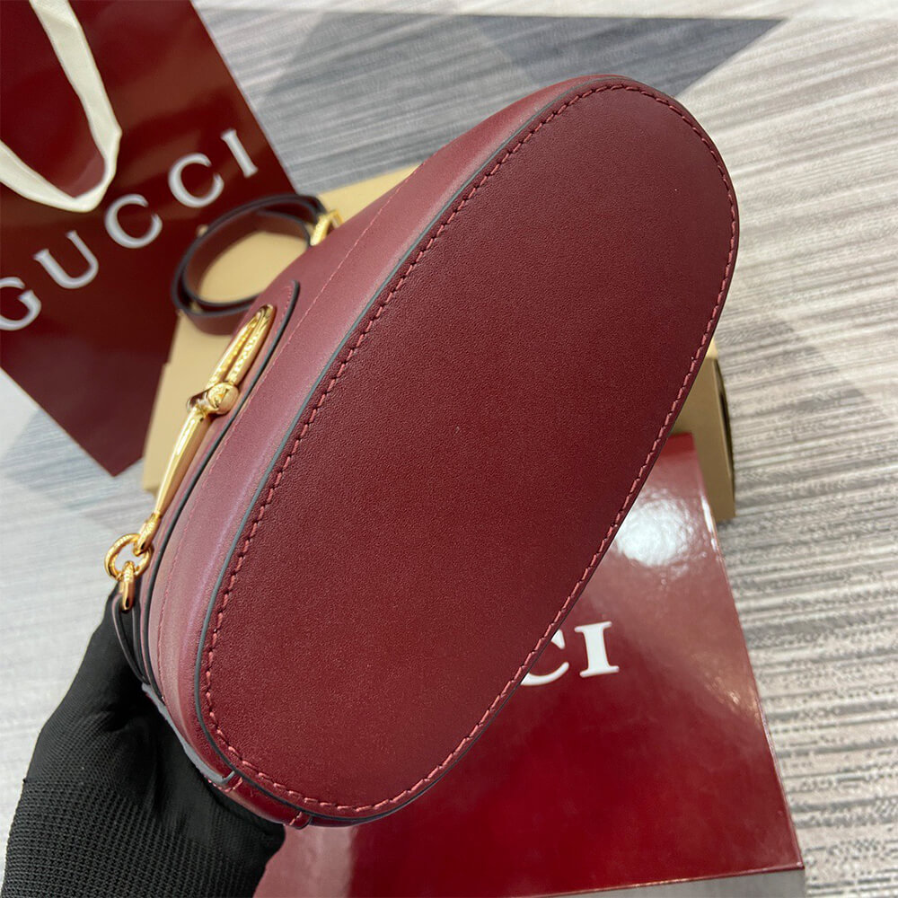 G*u*i 73 mini bucket bag