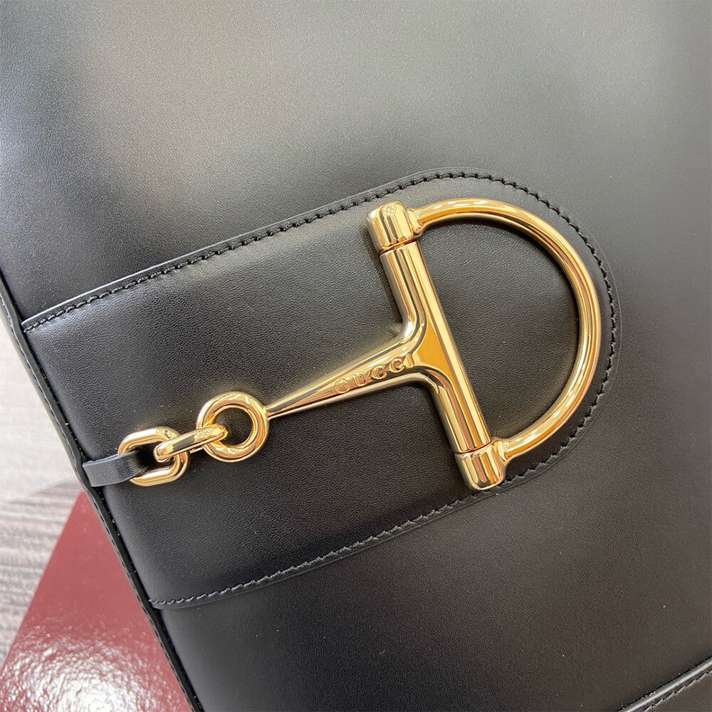 G*u*i 73 small bucket bag
