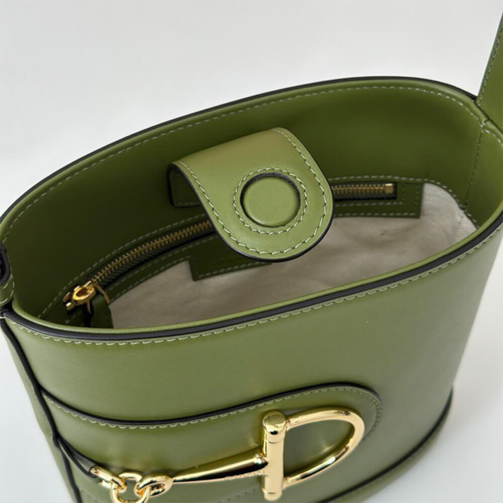 G*u*i 73 mini bucket bag