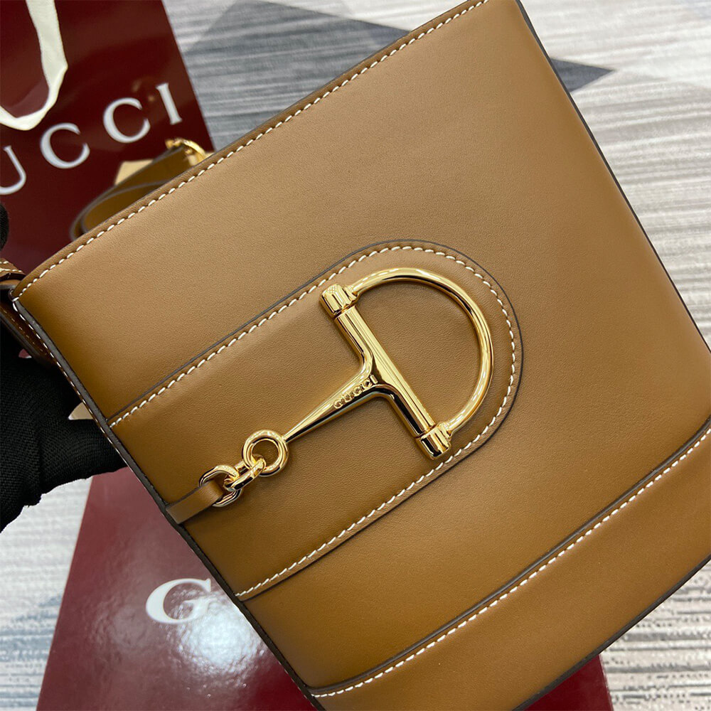 G*u*i 73 mini bucket bag