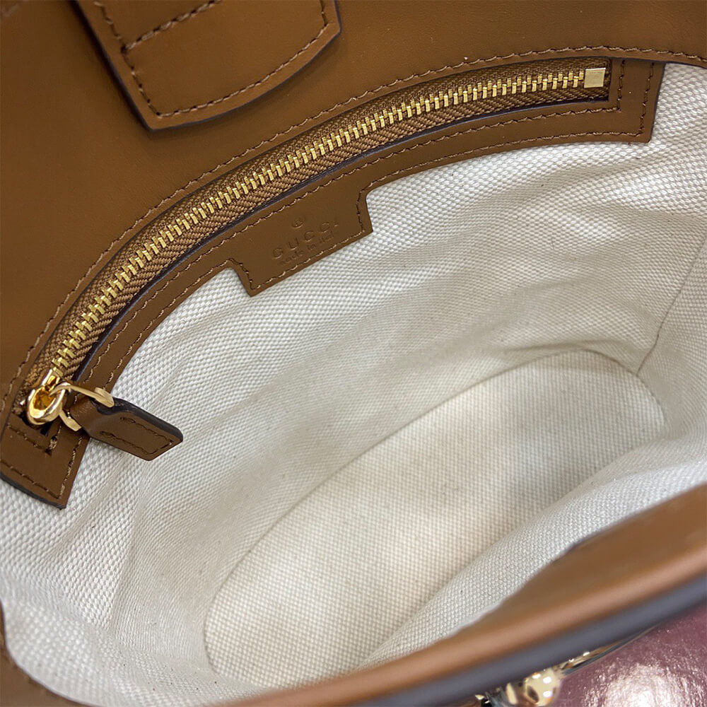 G*u*i 73 mini bucket bag