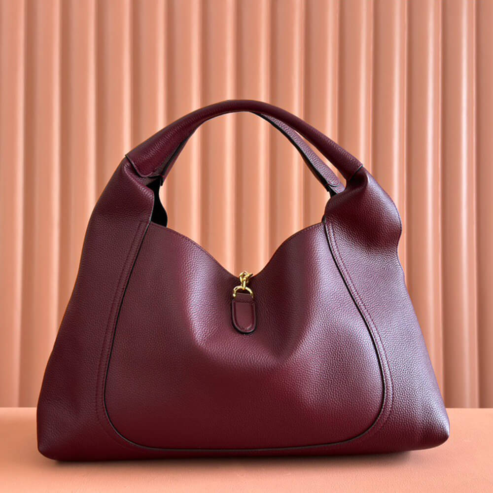 G*u*i softbit maxi shoulder bag(high-end grade)