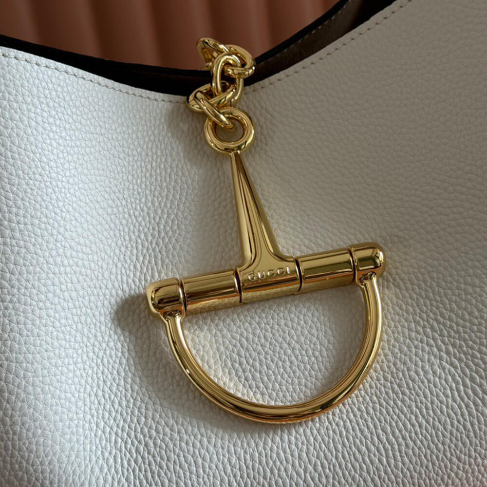 G*u*i softbit maxi shoulder bag(high-end grade)