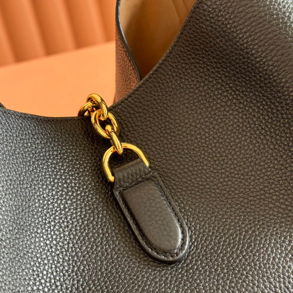 G*u*i softbit maxi shoulder bag(high-end grade)