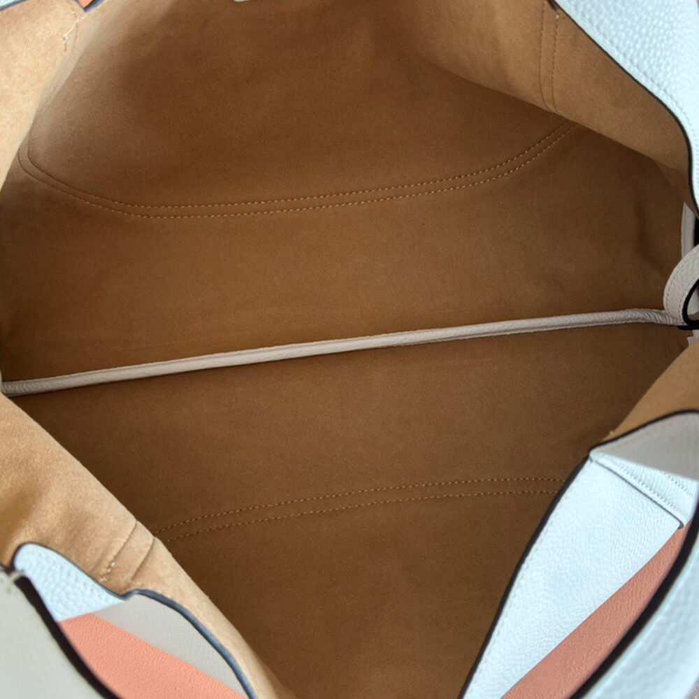 G*u*i softbit maxi shoulder bag(high-end grade)