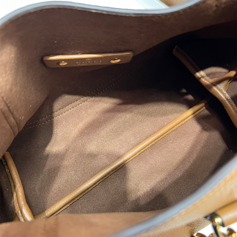 G*u*i softbit medium top handle bag(high-end grade)